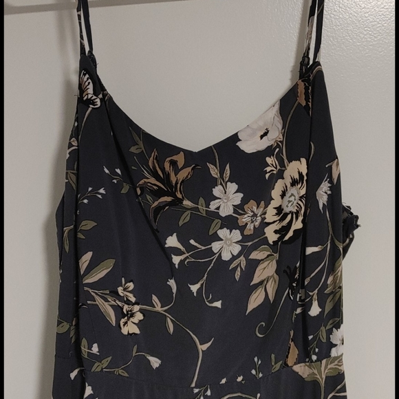 Floral dress - Picture 2 of 5